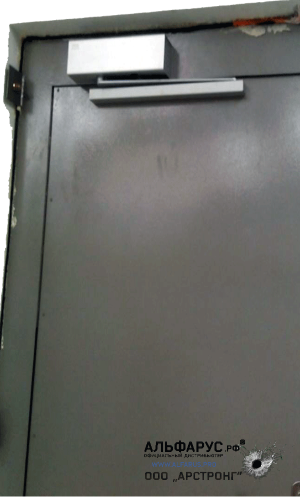 бронированные двери со скрытыми петлями под заказ